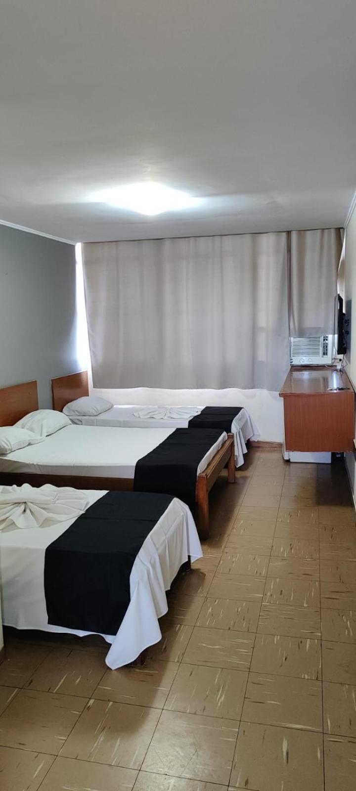 Quarto Quádruplo Standard