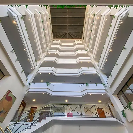 Crystal Plaza Hotel-2